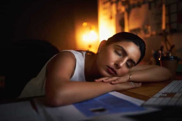 What Are The Signs of Sleep Deprivation